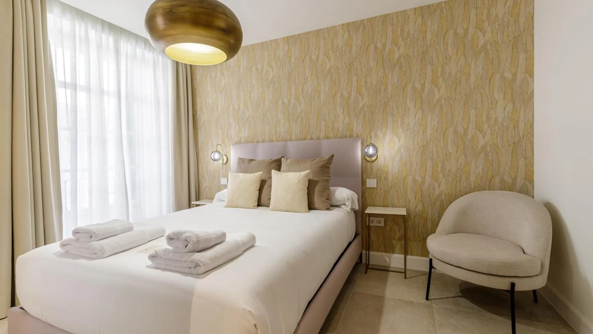Plaza Del Siglo Suites & Boutique Apartments By Caleta Homes Malaga