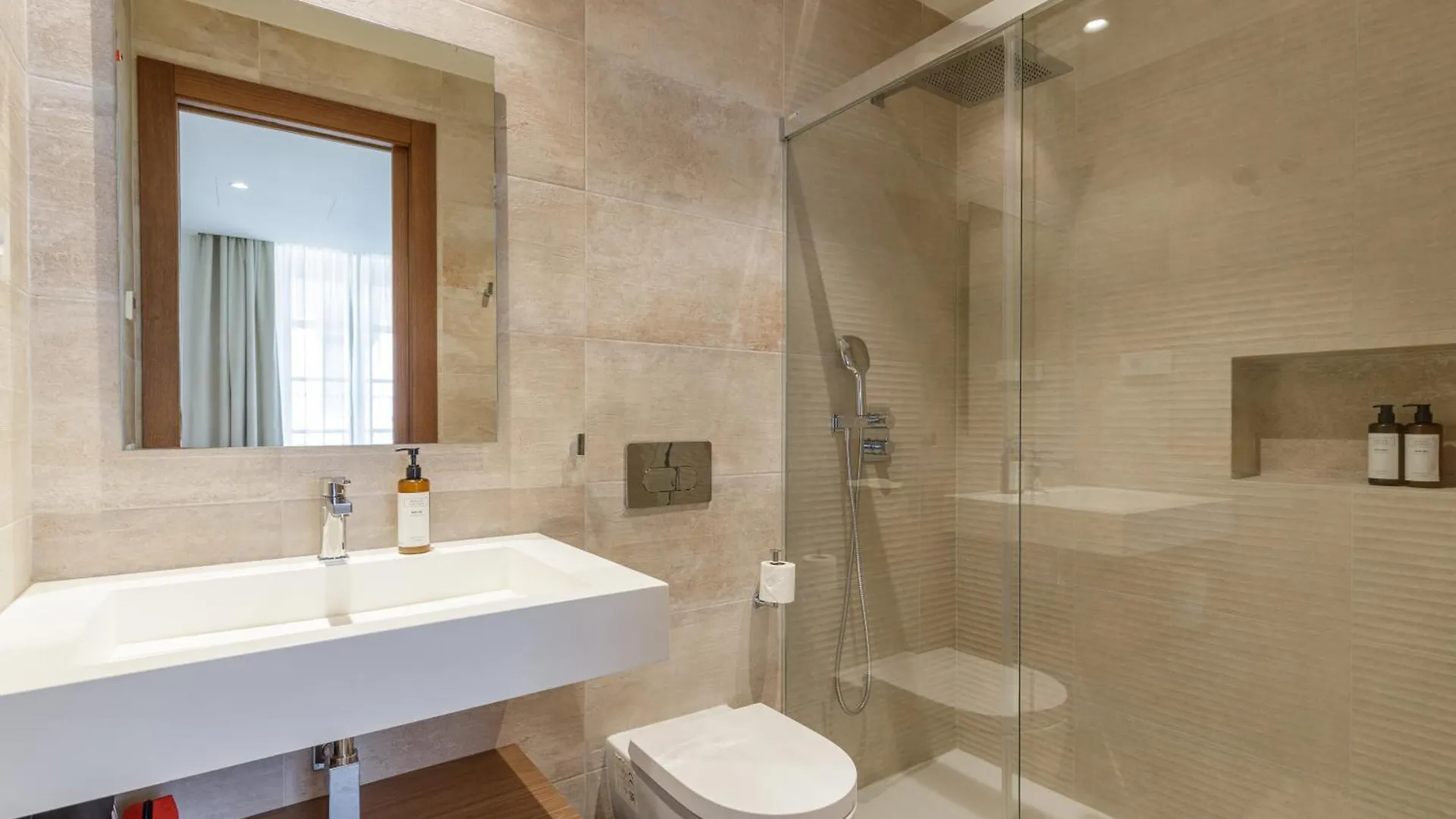 Plaza Del Siglo Suites & Boutique Apartments By Caleta Homes Malaga Spain