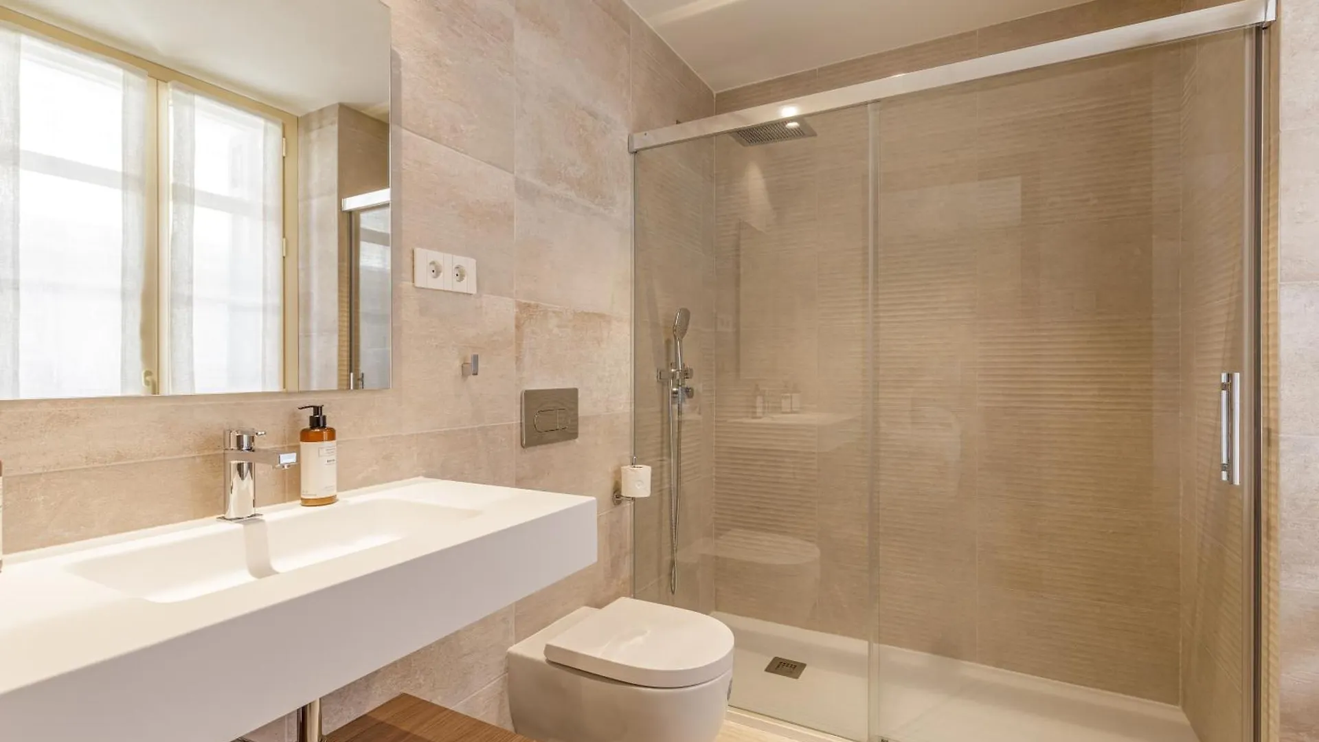 Plaza Del Siglo Suites & Boutique Apartments By Caleta Homes Málaga 0*,  España