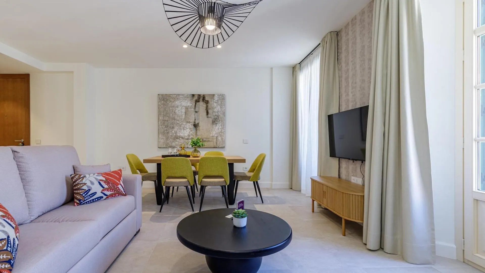 Plaza Del Siglo Suites & Boutique Apartments By Caleta Homes Málaga 0*,  España