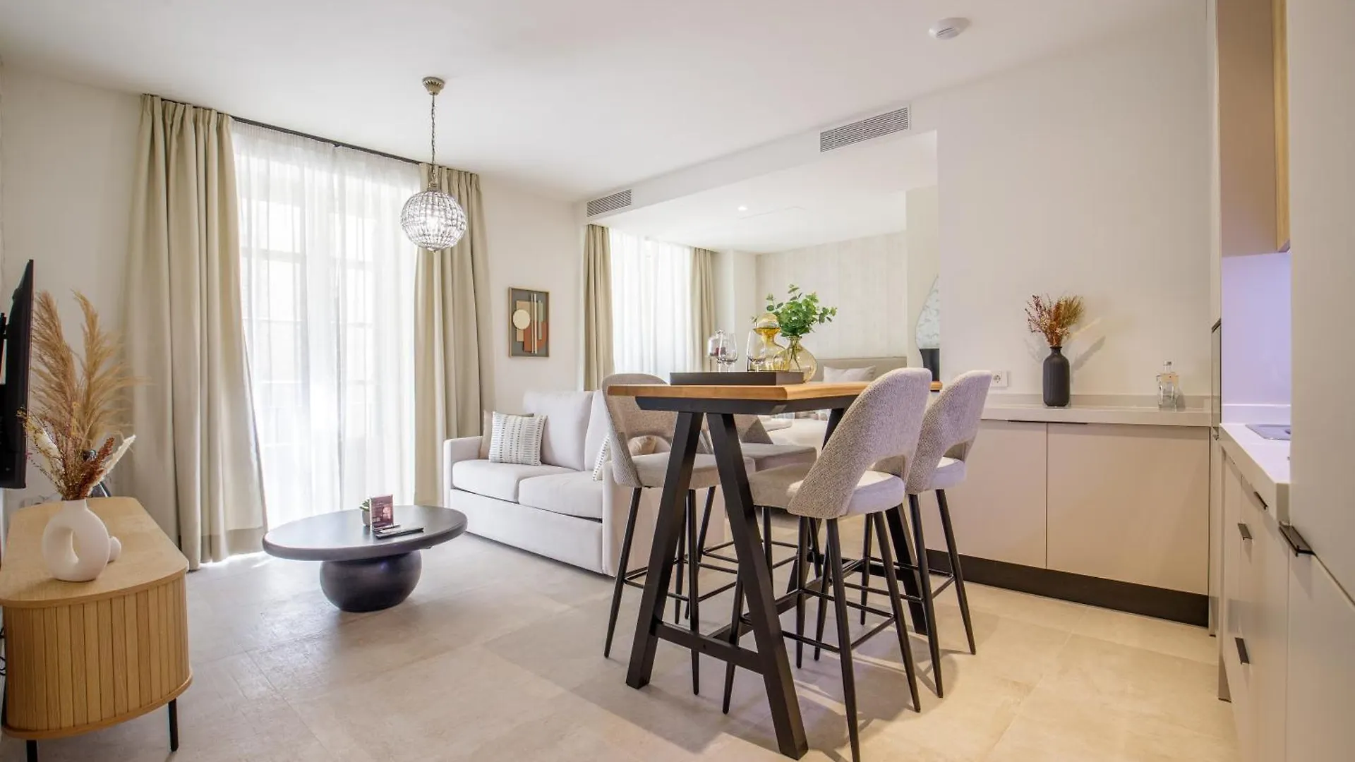 Plaza Del Siglo Suites & Boutique Apartments By Caleta Homes Málaga