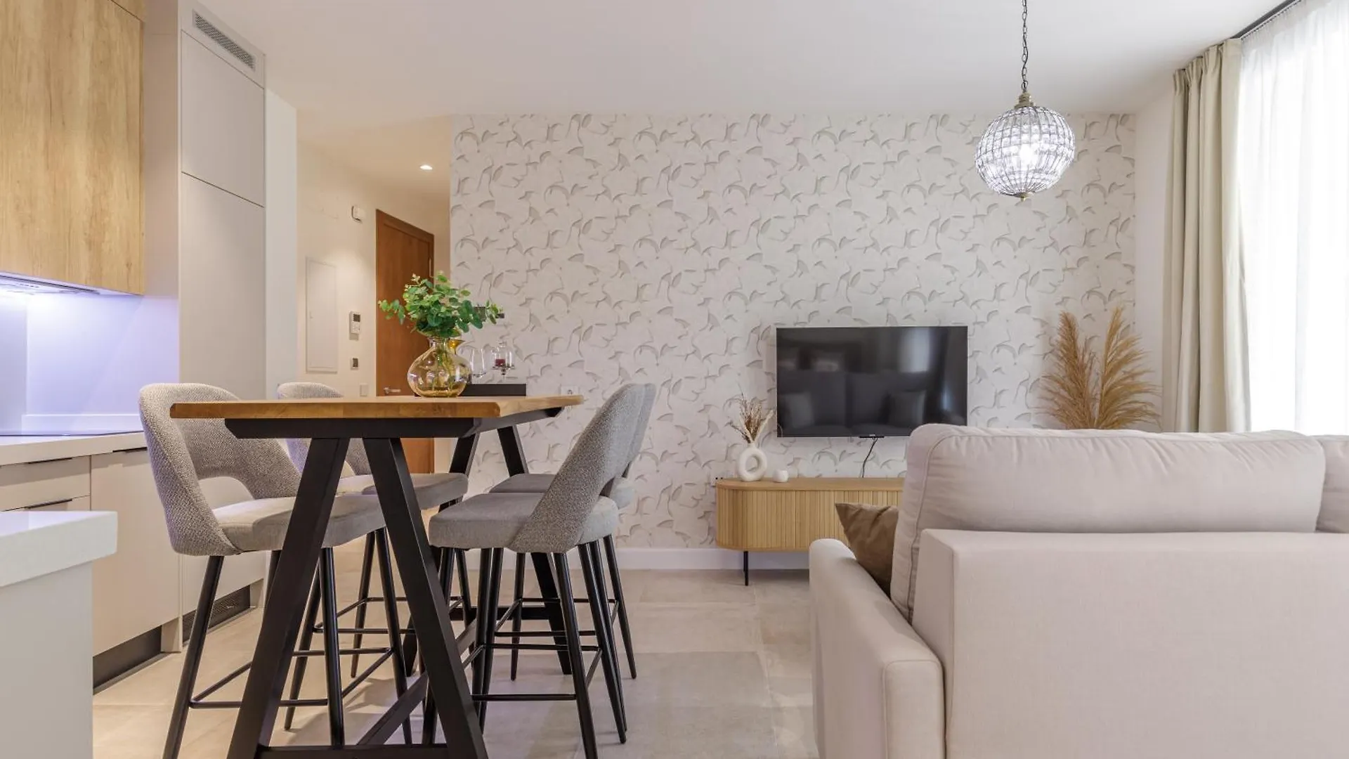 Plaza Del Siglo Suites & Boutique Apartments By Caleta Homes Málaga 0*,