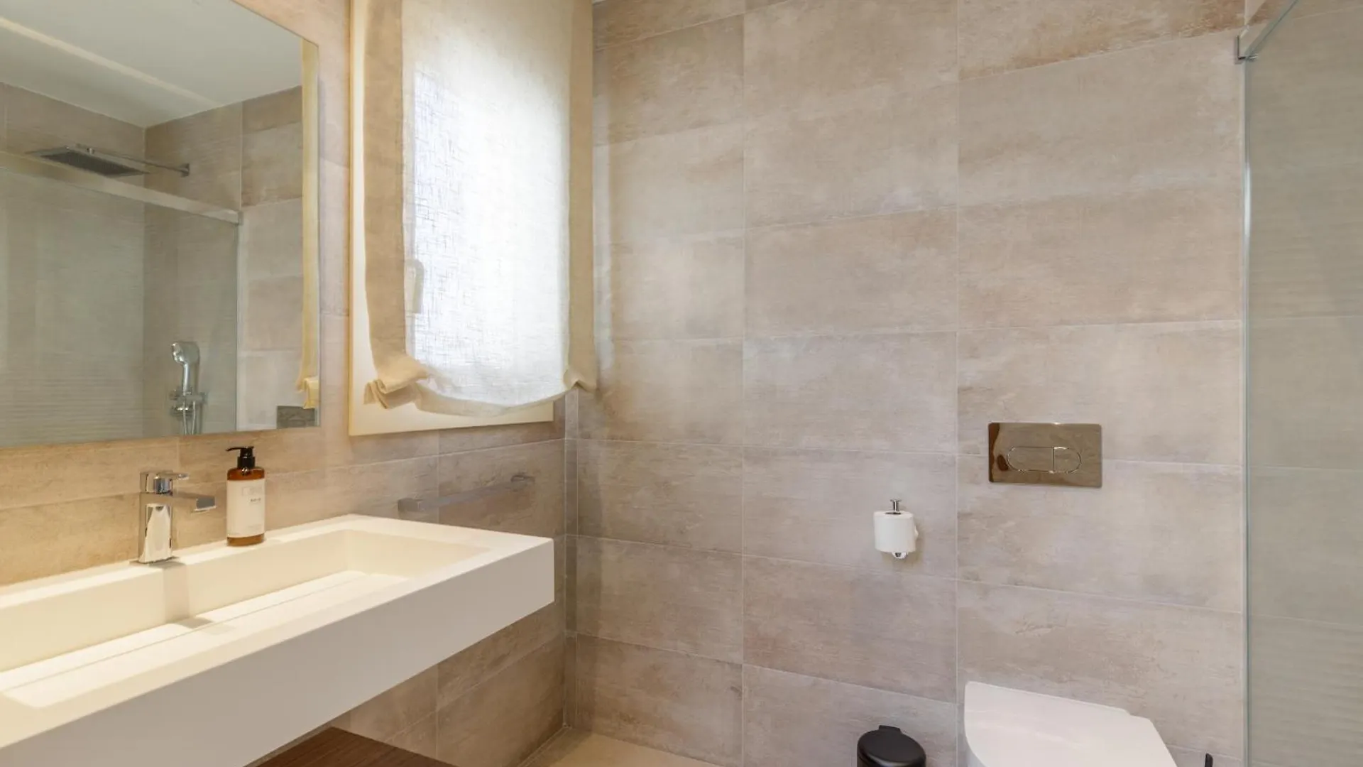 Plaza Del Siglo Suites & Boutique Apartments By Caleta Homes Málaga