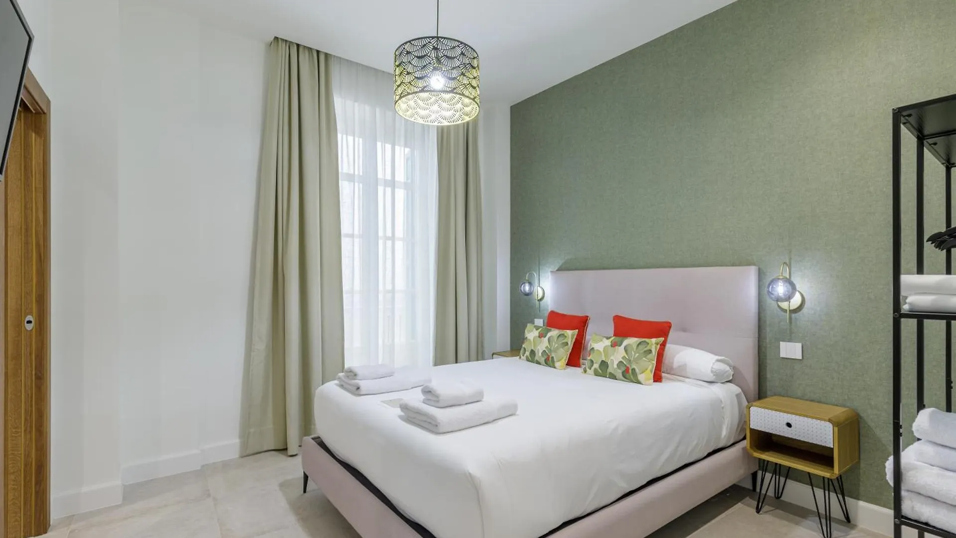 Plaza Del Siglo Suites & Boutique Apartments By Caleta Homes Málaga