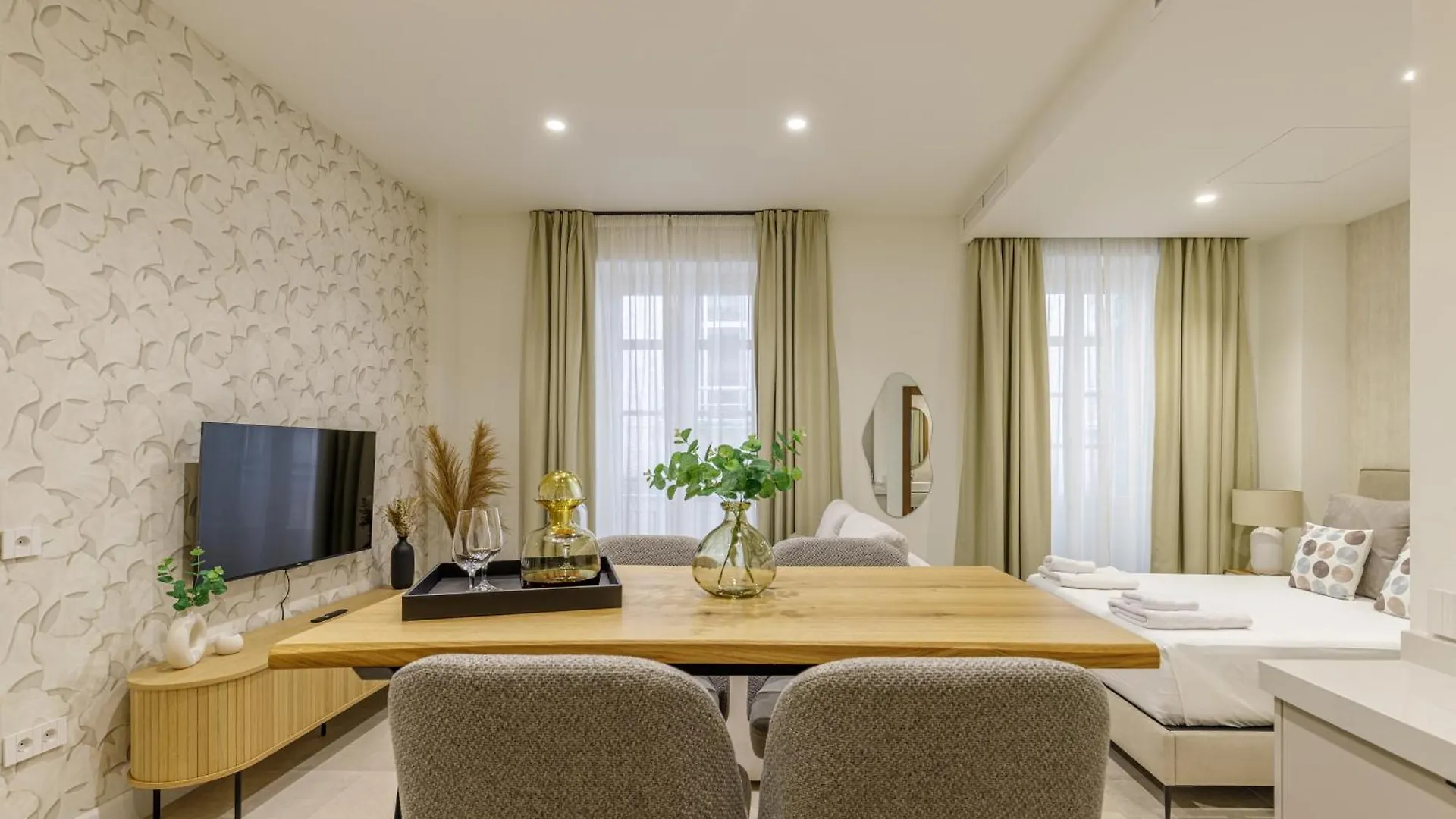 Plaza Del Siglo Suites & Boutique Apartments By Caleta Homes Málaga