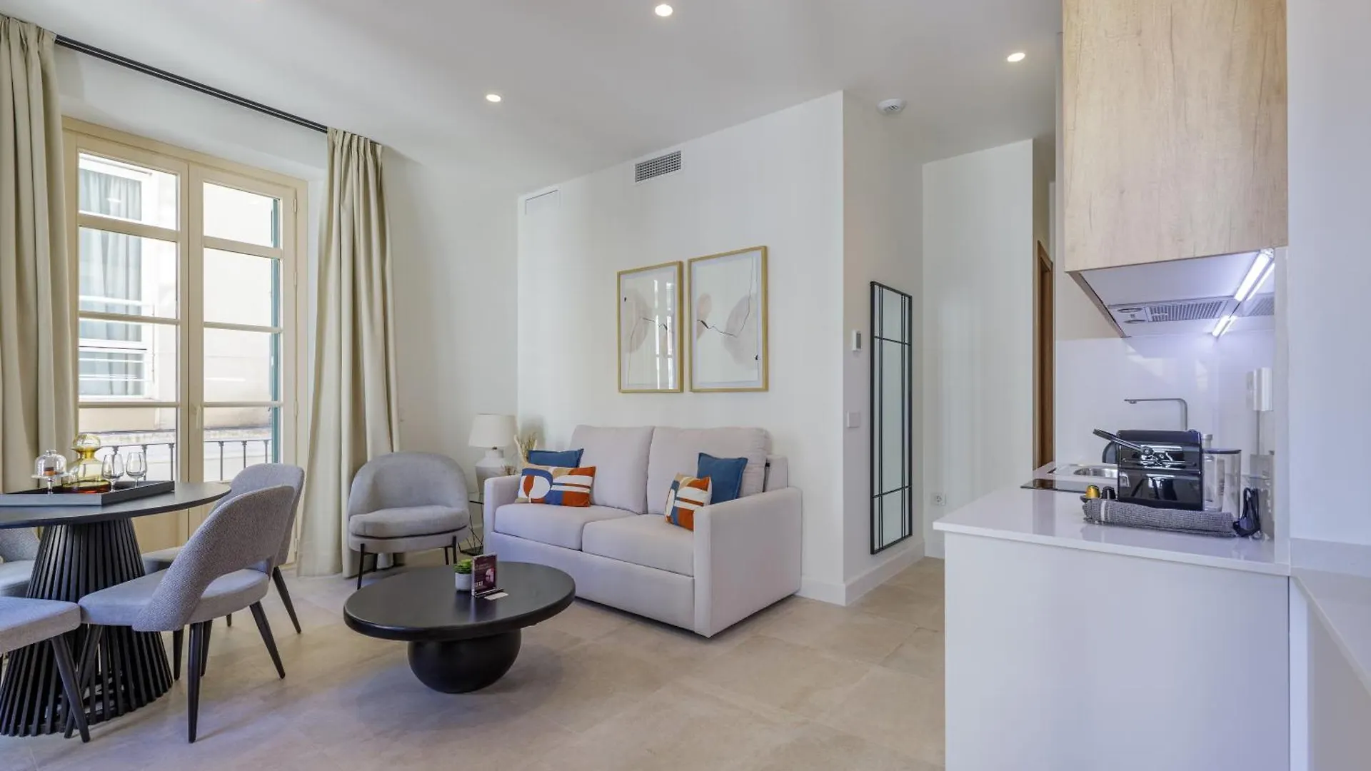 Plaza Del Siglo Suites & Boutique Apartments By Caleta Homes Málaga España
